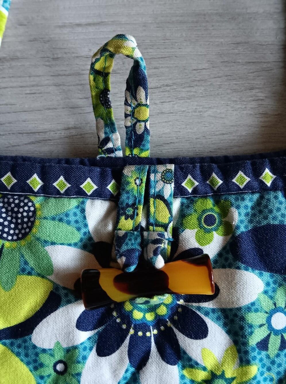 Vera Bradley Daisy Daisy Geometric Floral Tote Bag Double Handle Green Blue 13" - Picture 6 of 13